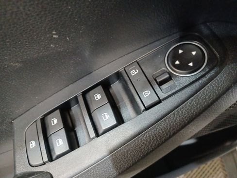 Used 2024 Kia Seltos LX image 15