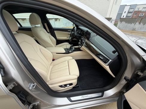 Used 2019 BMW 530i xDrive AWD/4WD image 20