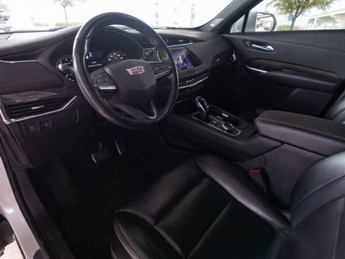Used 2020 Cadillac XT4 Sport image 6