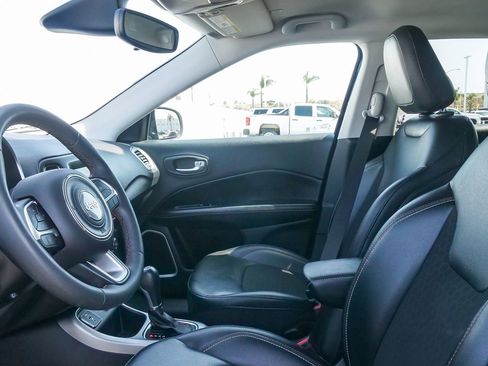 Used 2021 Jeep Compass Latitude FWD image 17