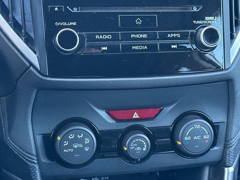 Used 2021 Subaru Forester Premium image 20