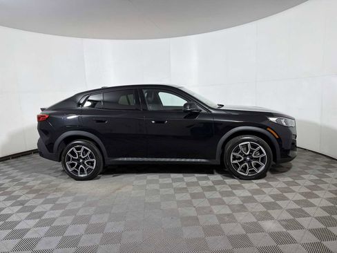 Used 2025 BMW X2 xDrive28i w/ Convenience Package image 7