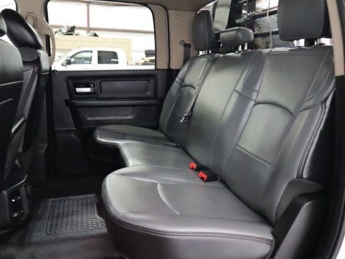 Used 2019 RAM 3500 Tradesman AWD/4WD image 9