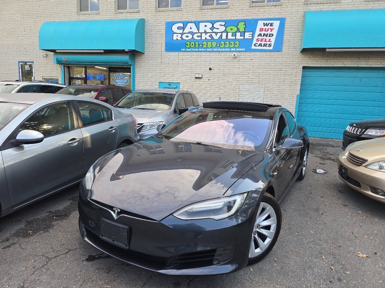 Used 2017 Tesla Model S 60 RWD image 20