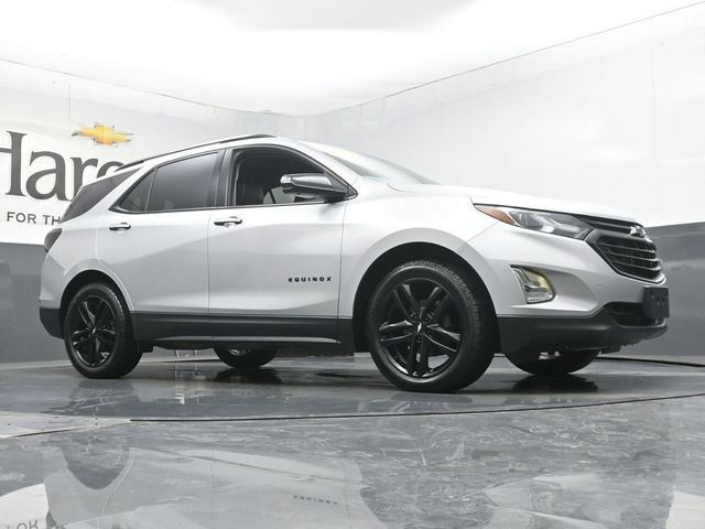 Used 2018 Chevrolet Equinox Premier FWD image 2