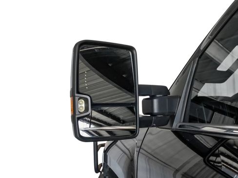 Used 2016 Chevrolet Silverado 2500 LTZ w/ Duramax Plus Package AWD/4WD image 39