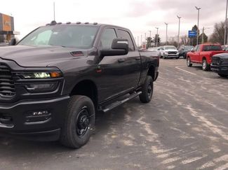 New 2026 RAM 2500 Tradesman AWD/4WD video 3
