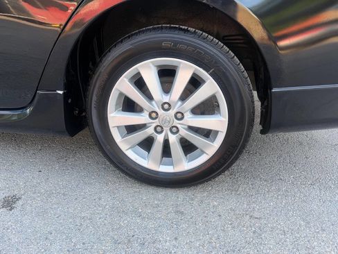 Used 2010 Toyota Corolla S FWD image 27