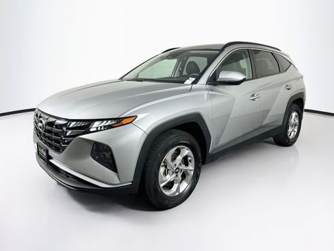 Used 2024 Hyundai Tucson SEL AWD/4WD image 3