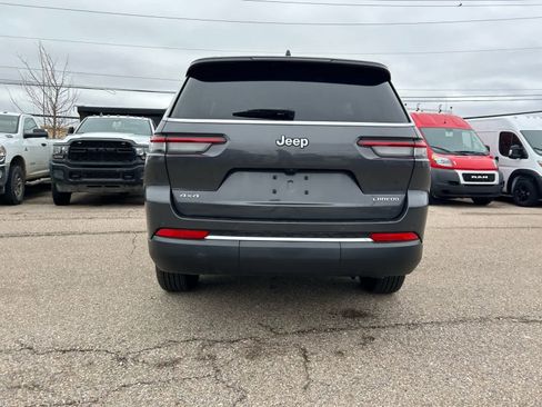 Certified 2024 Jeep Grand Cherokee L Laredo image 22
