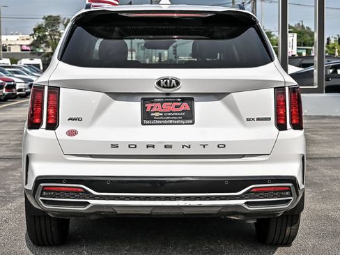 Used 2021 Kia Sorento EX AWD/4WD image 9