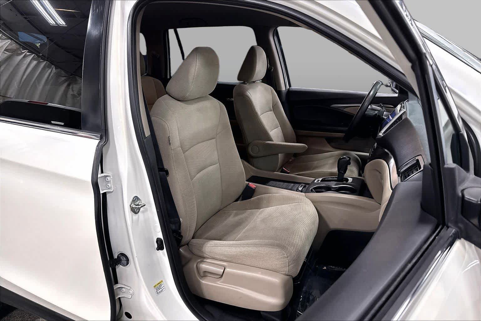 Used 2016 Honda Pilot EX image 9