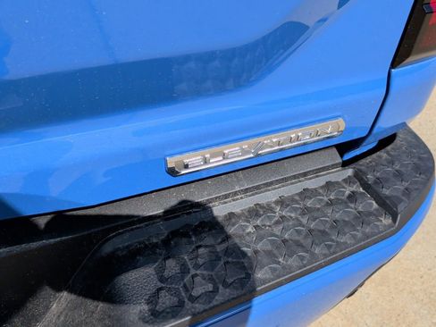 New 2026 GMC Canyon Elevation w/ Convenience Package image 42