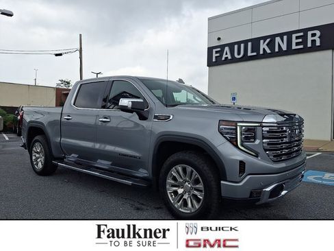 Certified 2024 GMC Sierra 1500 Denali w/ Technology Package AWD/4WD image 1