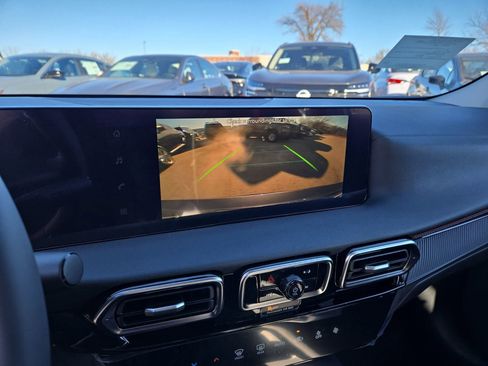 New 2026 Nissan Sentra SR w/ Floor Mat Package FWD image 26