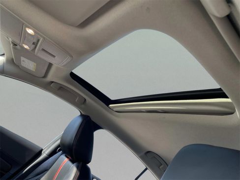 New 2026 Nissan Sentra SR w/ SR Premium Package image 19