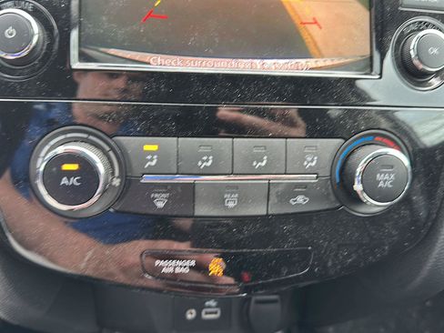 Used 2020 Nissan Rogue S w/ Special Edition Package AWD/4WD image 20