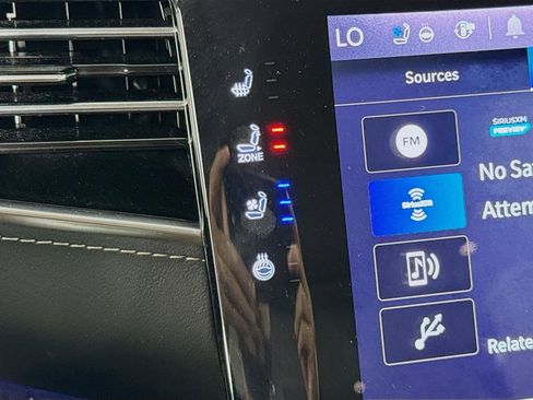 Used 2023 Jeep Grand Wagoneer 4WD image 24