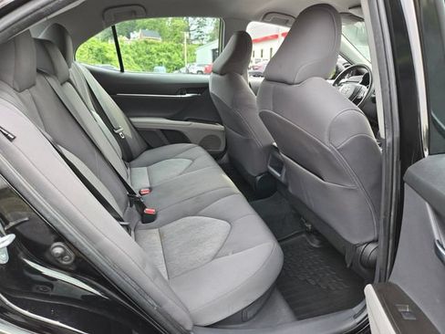 Used 2022 Toyota Camry LE FWD image 15