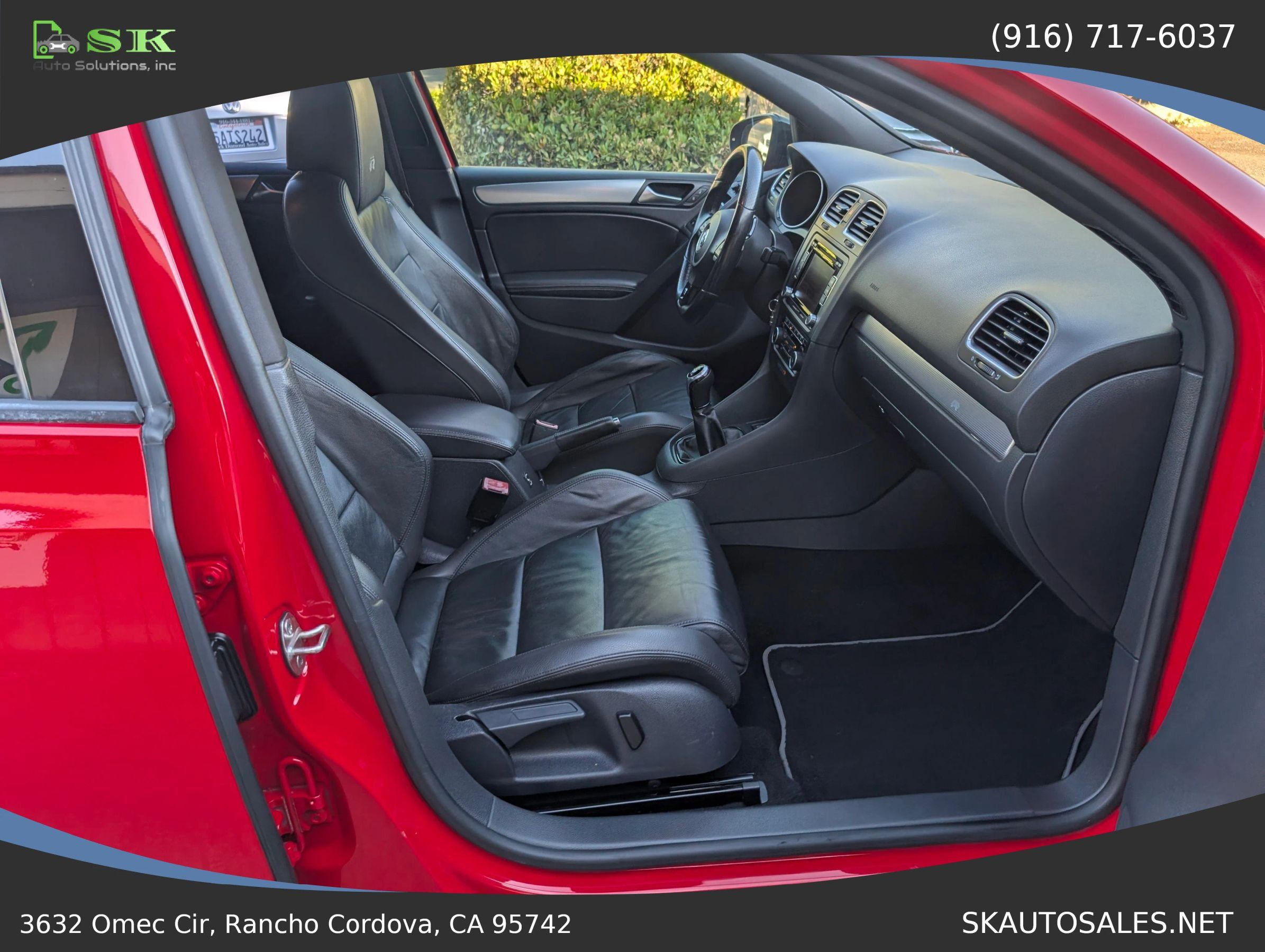 Used 2013 Volkswagen Golf R 4-Door AWD/4WD image 28