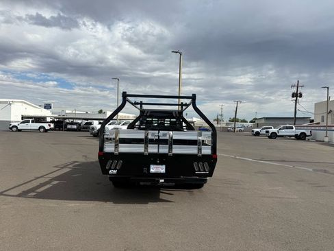 New 2026 Ford F550 4x4 Regular Cab Super Duty image 3
