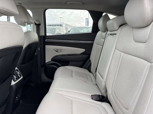 Used 2024 Hyundai Tucson Limited image 9