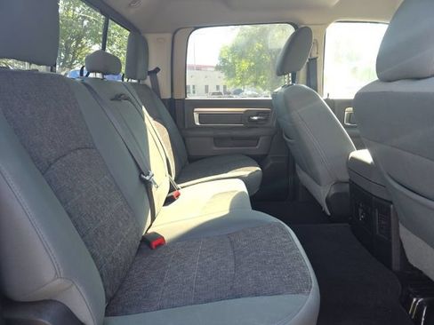 Used 2016 RAM 1500 Big Horn AWD/4WD image 19
