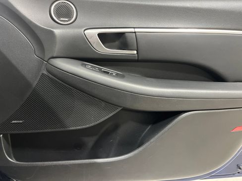 Used 2020 Hyundai Sonata SEL w/ Premium Package FWD image 17