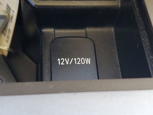 Used 2018 Lexus GX 460 image 35