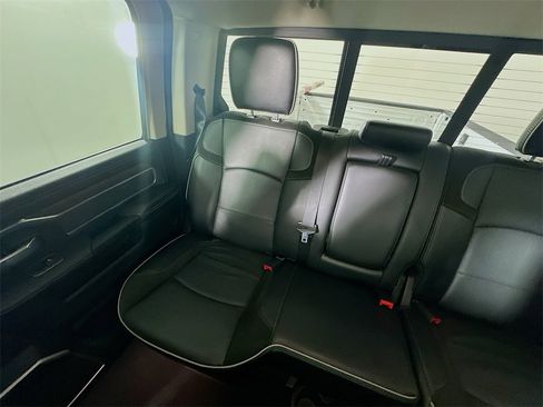Used 2024 RAM 2500 Laramie image 12
