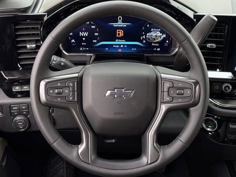 New 2026 Chevrolet Silverado 2500 ZR2 AWD/4WD image 12