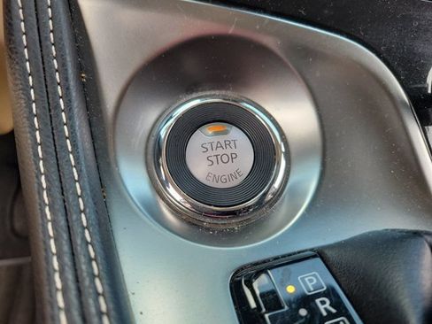 Used 2023 Nissan Maxima SV w/ Floor Mat Group FWD image 13