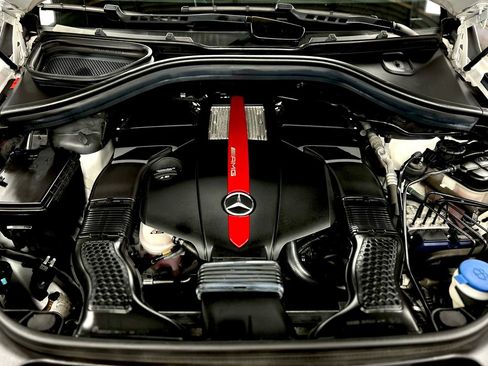 Used 2019 Mercedes-Benz GLE 43 AMG 4MATIC Coupe image 34