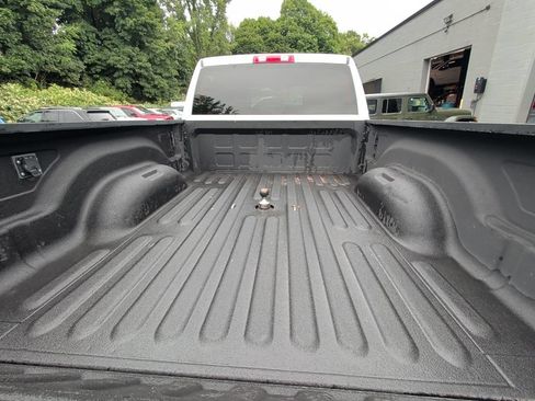 Used 2023 RAM 2500 Big Horn w/ Level 1 Equipment Group AWD/4WD image 14