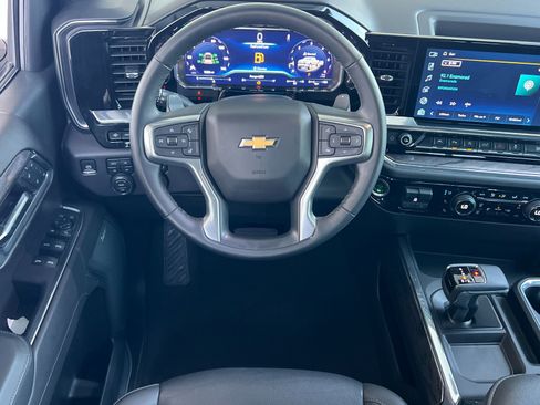 Used 2024 Chevrolet Silverado 1500 LTZ w/ LTZ Premium Package AWD/4WD image 14
