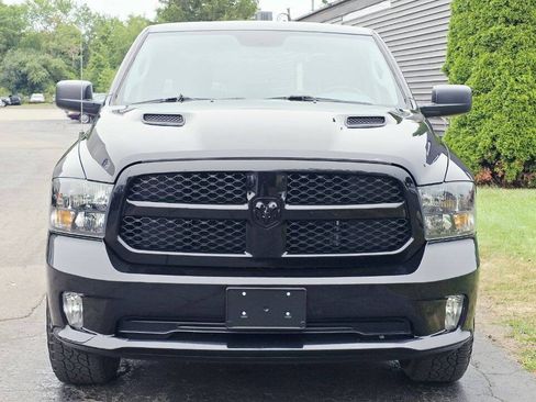 Used 2019 RAM 1500 Express w/ Wheel & Sound Group AWD/4WD image 10