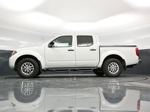 Used 2017 Nissan Frontier SV w/ SV Value Truck Package AWD/4WD image 52
