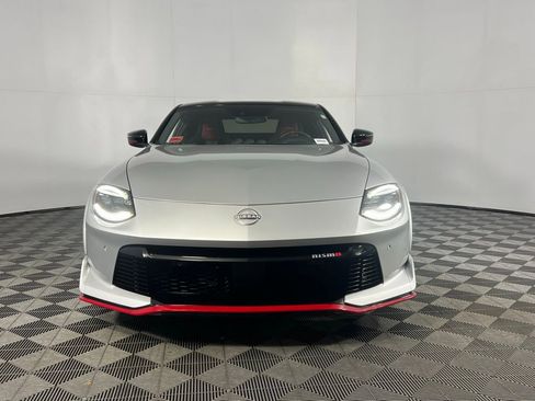 Used 2025 Nissan Z NISMO w/ Floor Mat Package image 11