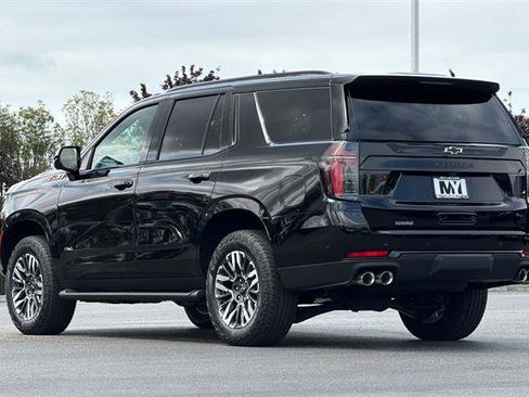 New 2026 Chevrolet Tahoe Z71 w/ Sun And Tow Package AWD/4WD image 6