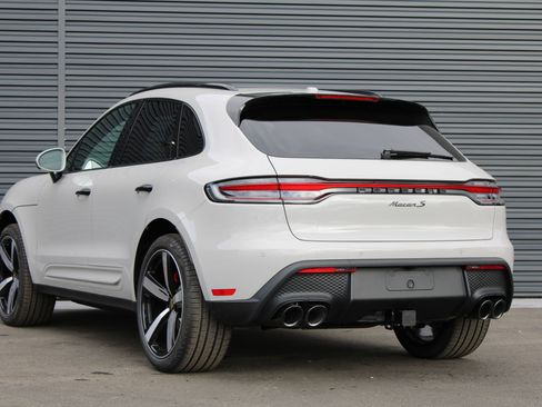 New 2026 Porsche Macan S image 3