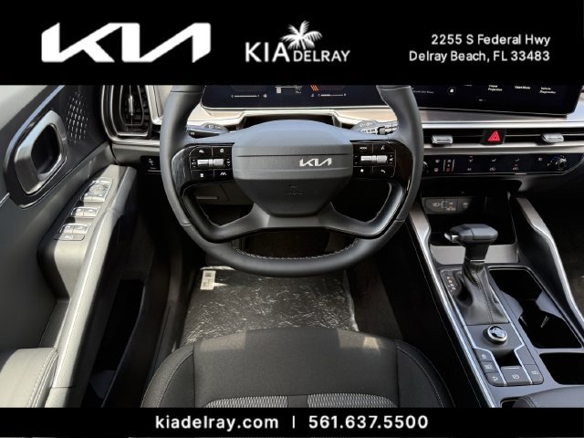 New 2026 Kia Sorento LX FWD image 11