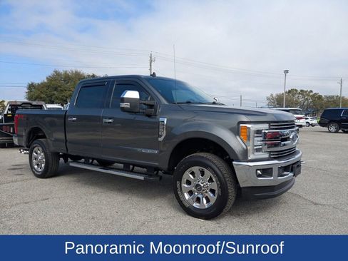 Used 2019 Ford F250 Lariat w/ Lariat Ultimate Package image 2