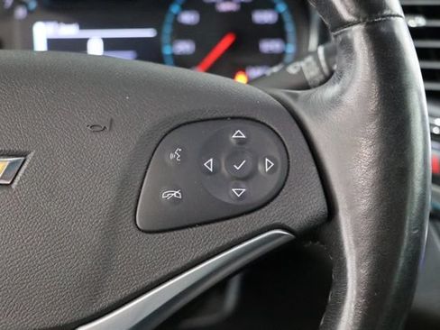 Used 2015 Chevrolet Impala LTZ FWD image 20