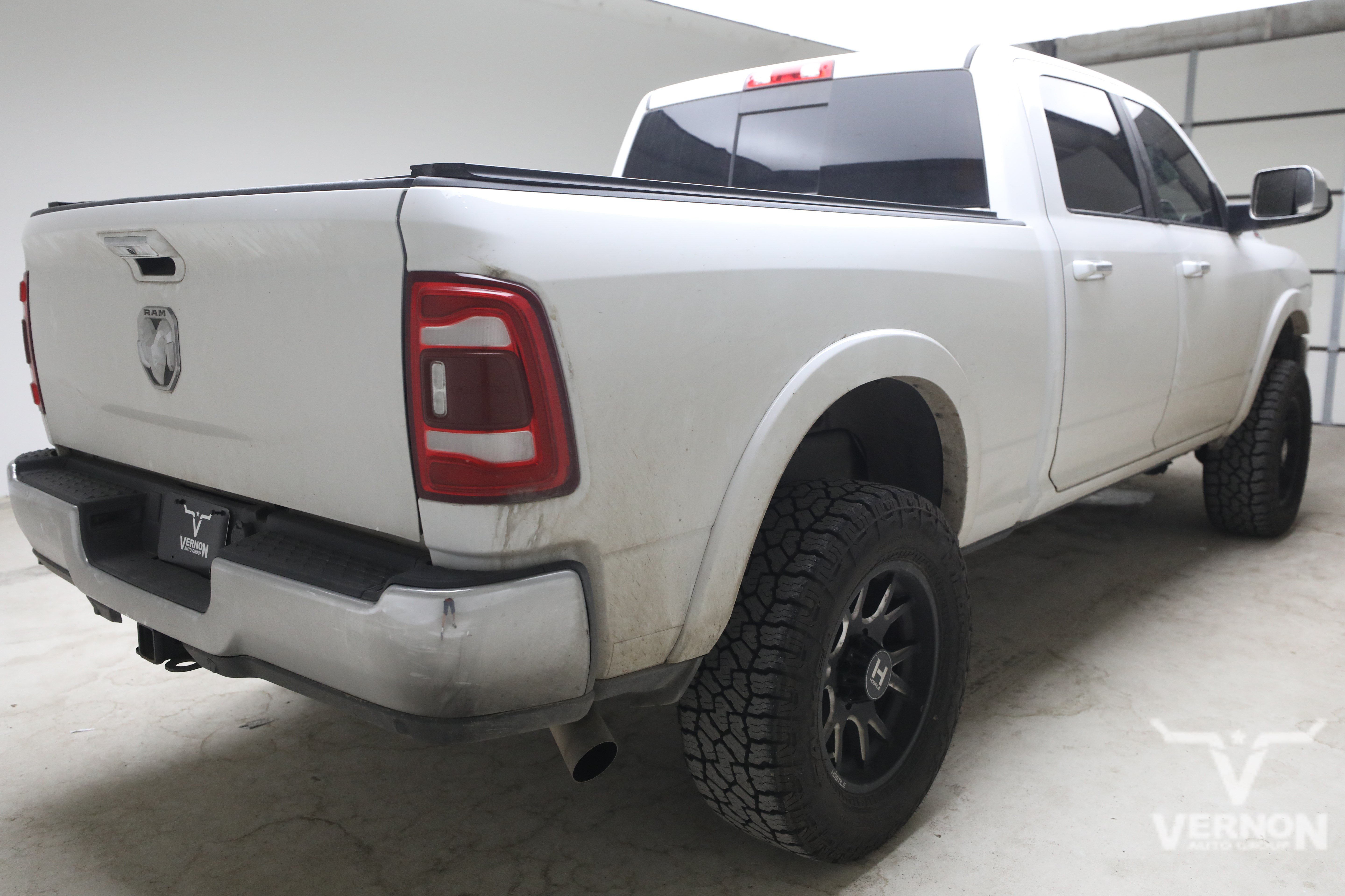 Used 2022 RAM 2500 Laramie AWD/4WD image 4