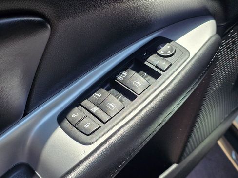 Used 2016 Dodge Journey Crossroad FWD image 27