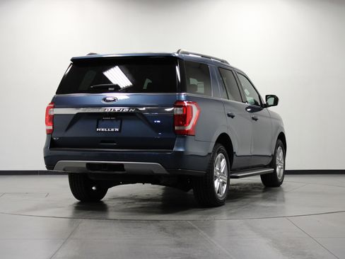 Used 2020 Ford Expedition XLT w/ Equipment Group 202A image 4