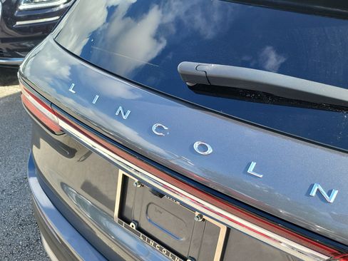 Certified 2023 Lincoln Corsair FWD image 5
