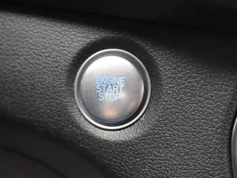 Used 2020 Hyundai Santa Fe SEL w/ Convenience + Premium Package AWD/4WD image 30