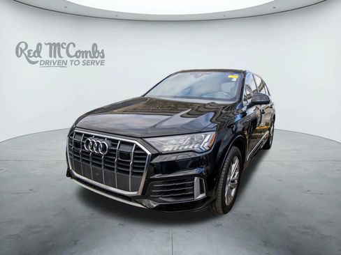Used 2023 Audi Q7 Premium w/ Convenience Package image 1