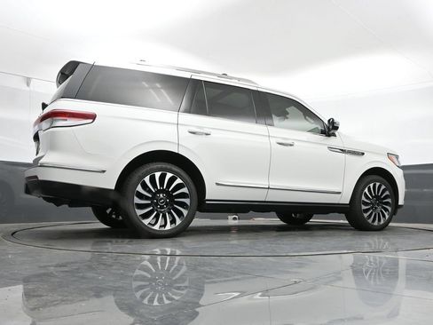 Used 2022 Lincoln Navigator Black Label AWD/4WD image 41